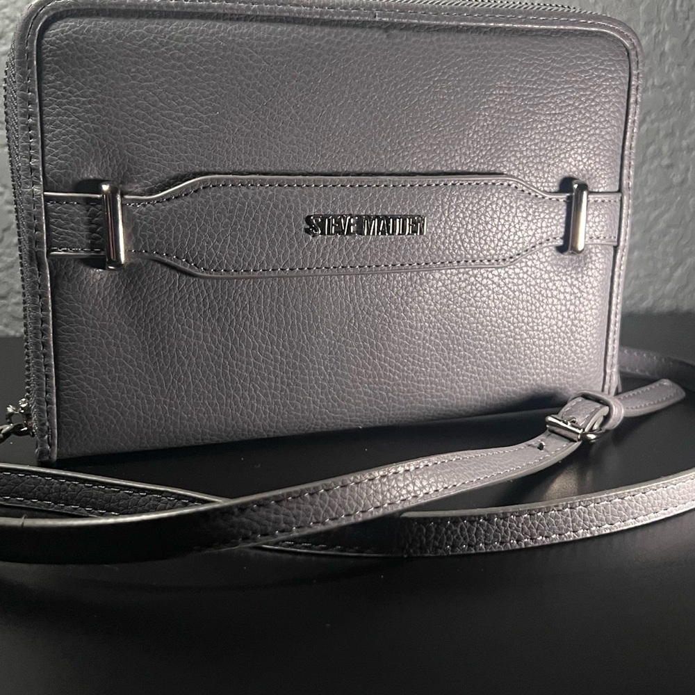 NWT Steve Madden Gray Leather Women’s Crossbody Bag